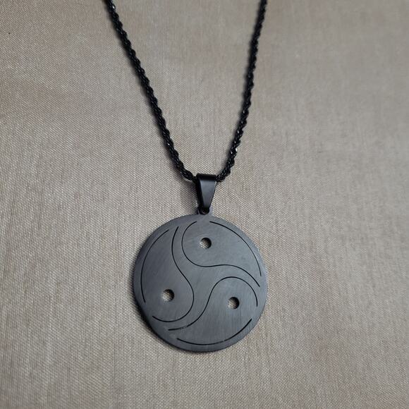 Black triskelion necklace stainless steel necklace - Picture 2 of 3